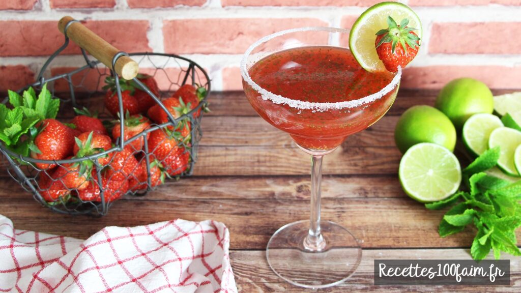 cocktail margarita fruits rouges